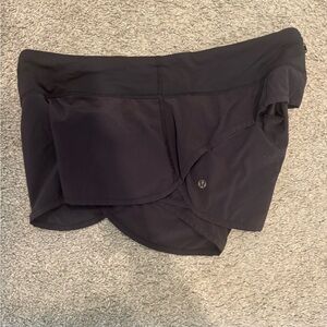 lululemon athletica speed up low rise shorts